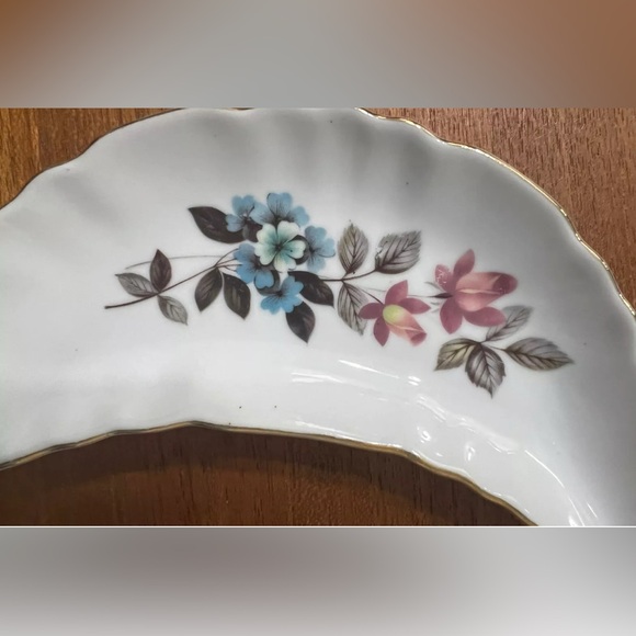 Vintage Bone Dish Crescent Moon Set 2 Chadwick Japan MCM Floral Gold Rim Witchy - Picture 11 of 13